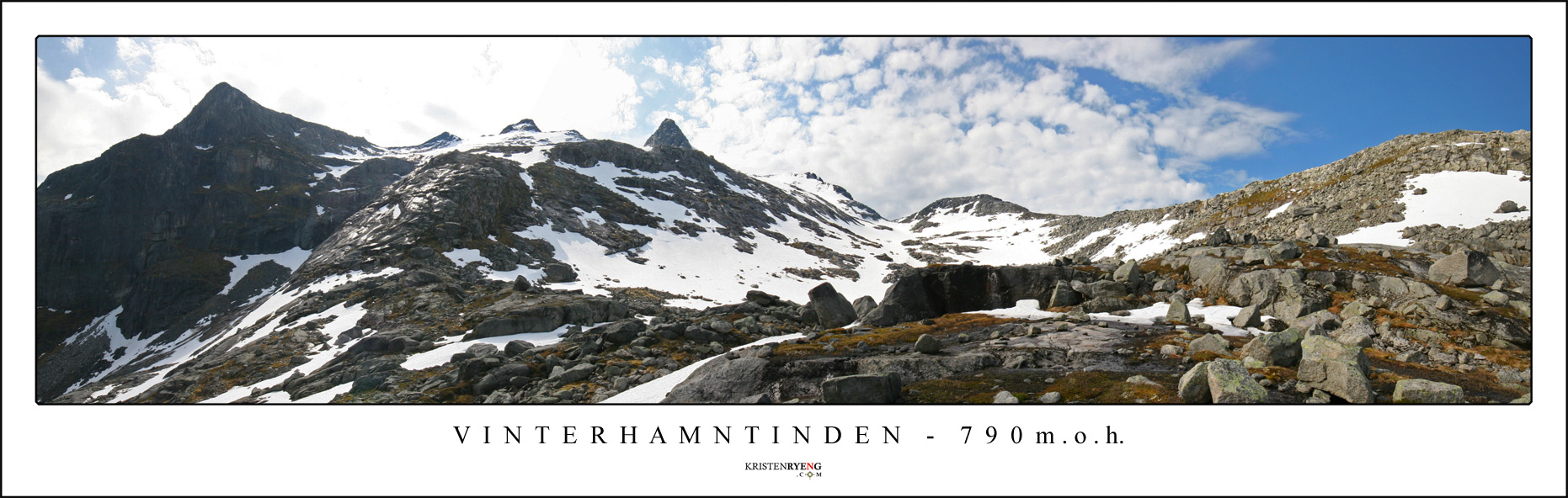 Vinterhamntinden2.jpg - Utsikt mot Vinterhamntinden (790 moh) litt til høyre for midten.