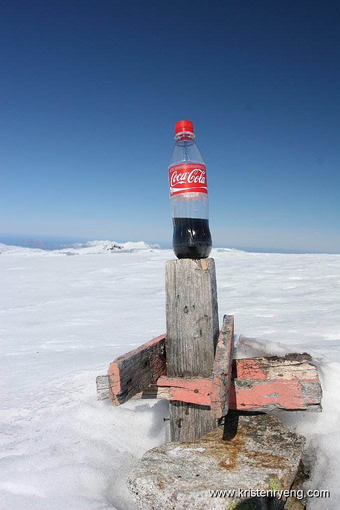 IMG_0358.JPG - Topptur drikke på toppen av Nordfjellet.