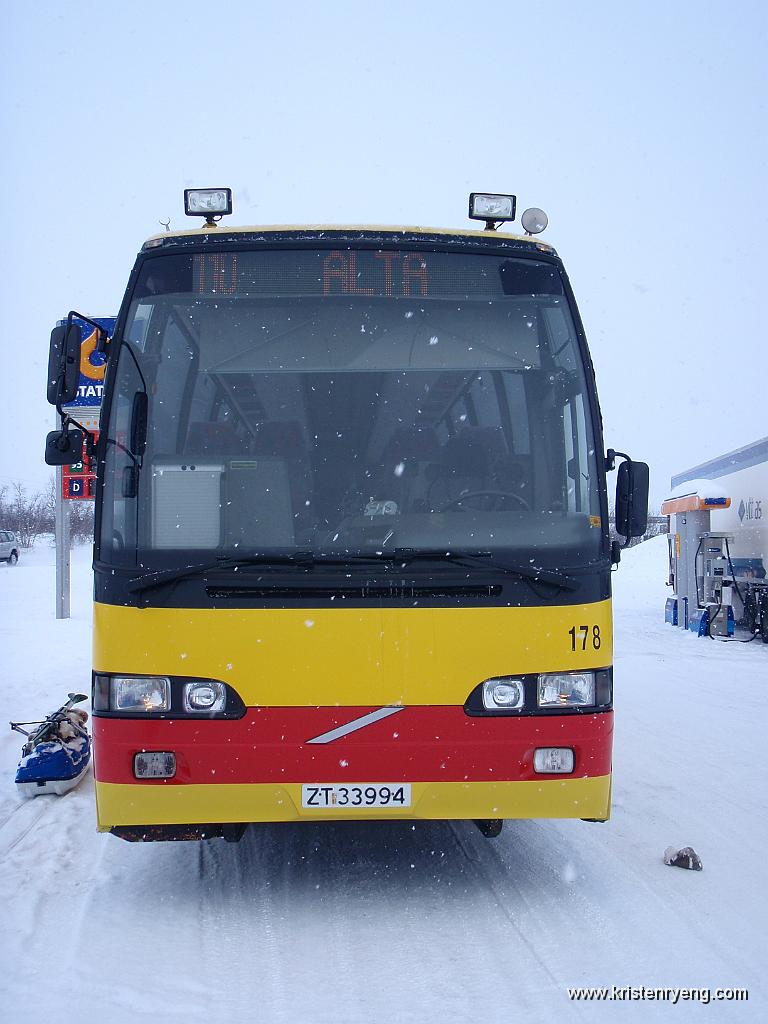 P3050179.JPG - Bussen til Alta.