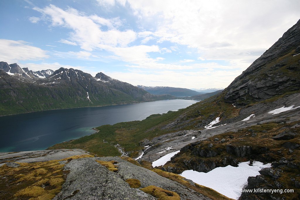 IMG_0068.JPG - Utsikt over Ersfjorden.