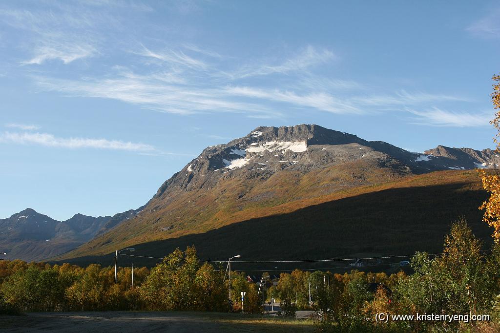 IMG_0719.JPG - Tverrbotnfjellet (1299 moh).